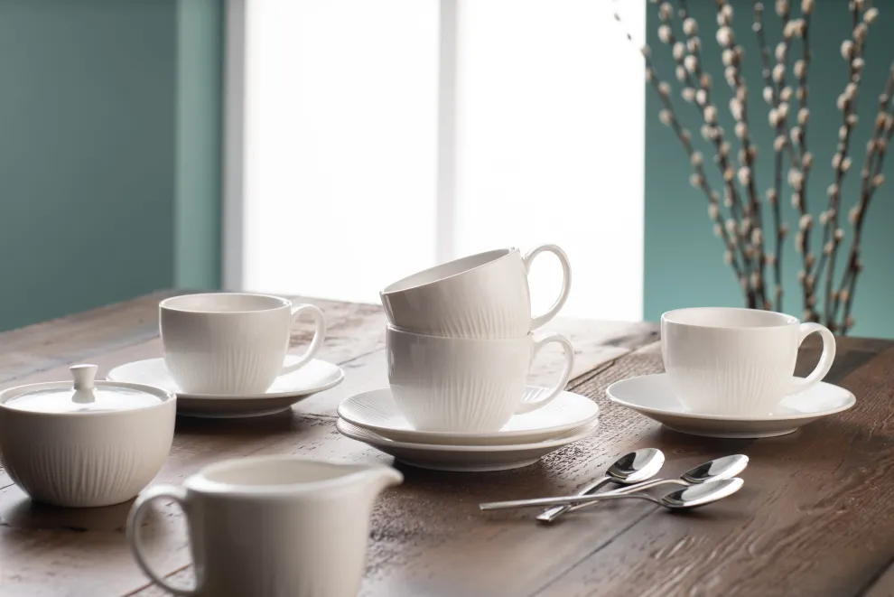 Erne Teacups & Saucers (Set of 4)